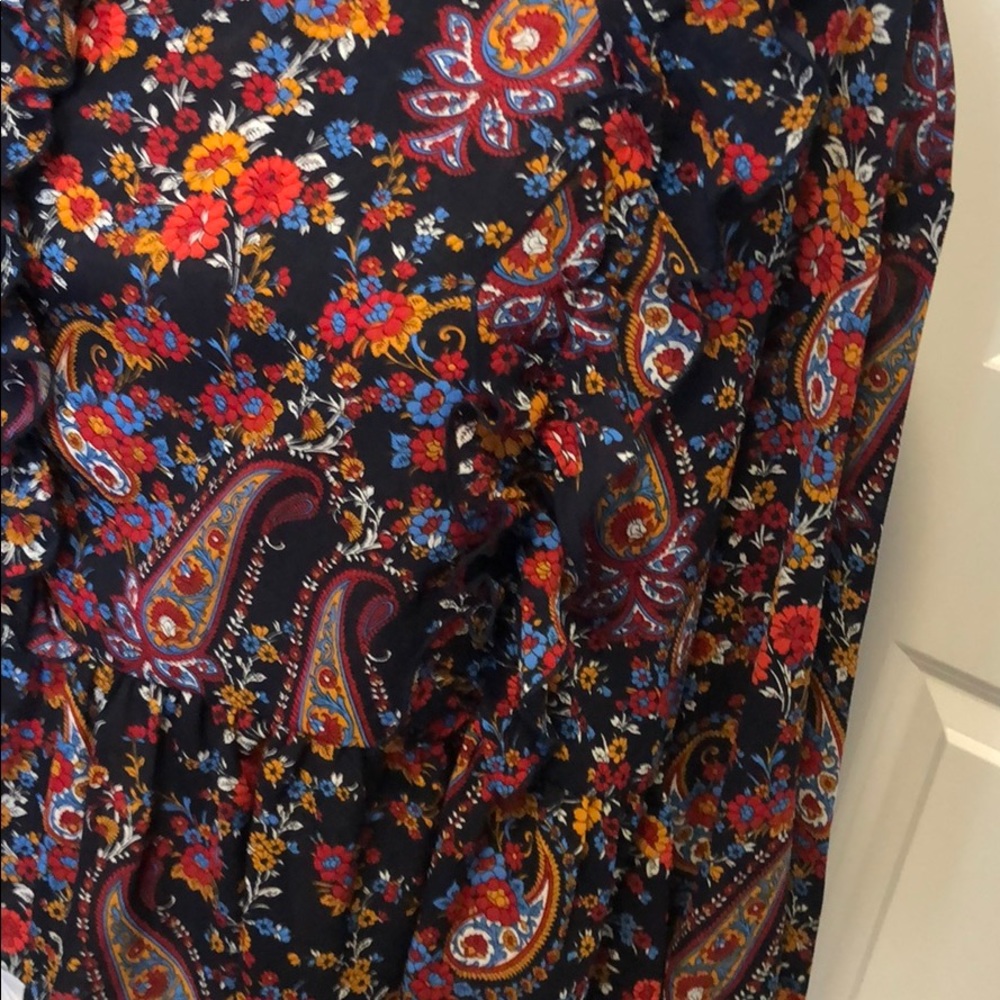 Nice blouse - Picture 3 of 4